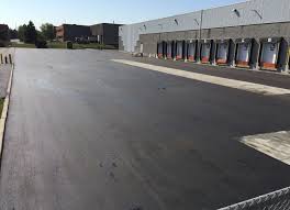 Best Asphalt Driveway Installation  in Tri Lakes, IN